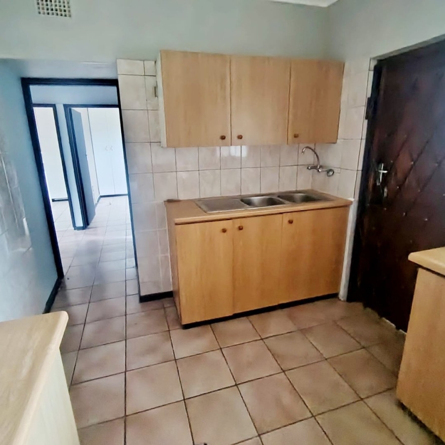To Let 2 Bedroom Property for Rent in Amalinda Eastern Cape